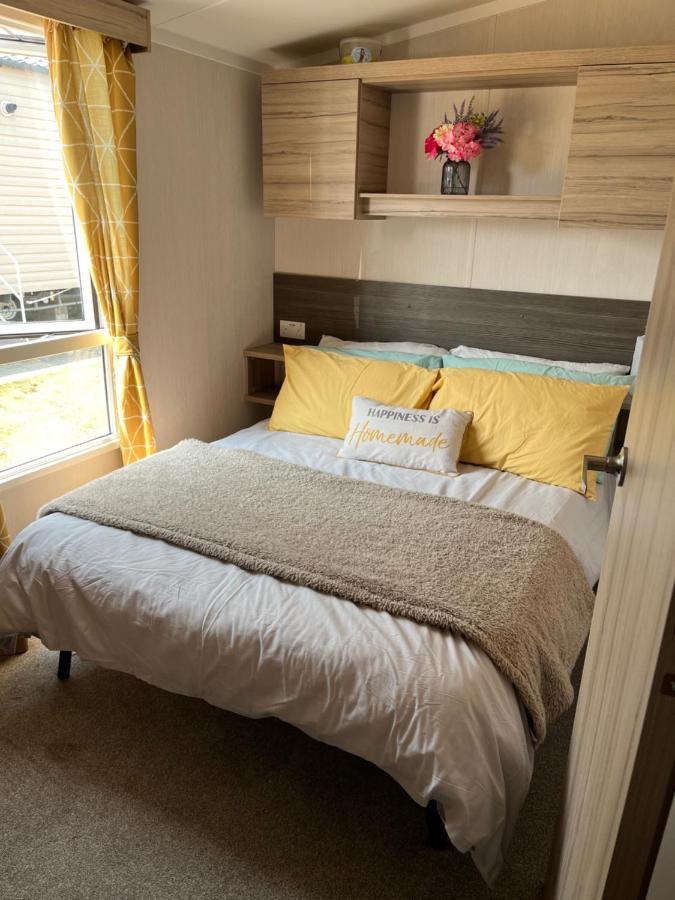 Beautiful Caravan In Trecco Bay! 74 Sycomore Bridgend  Luaran gambar