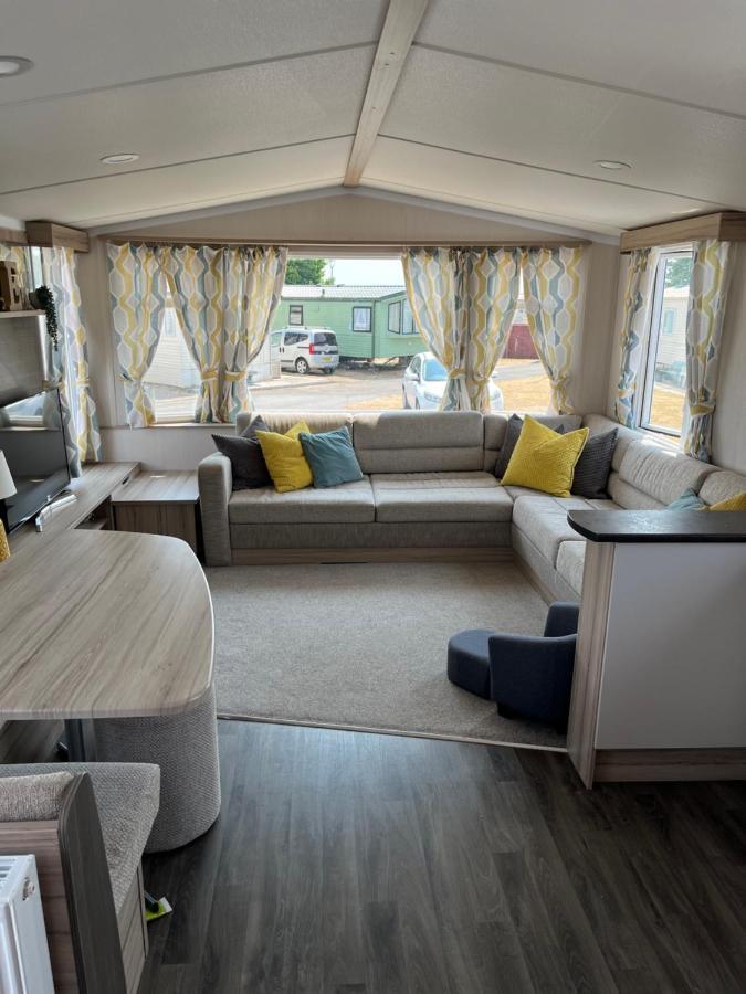 Beautiful Caravan In Trecco Bay! 74 Sycomore Bridgend  Luaran gambar