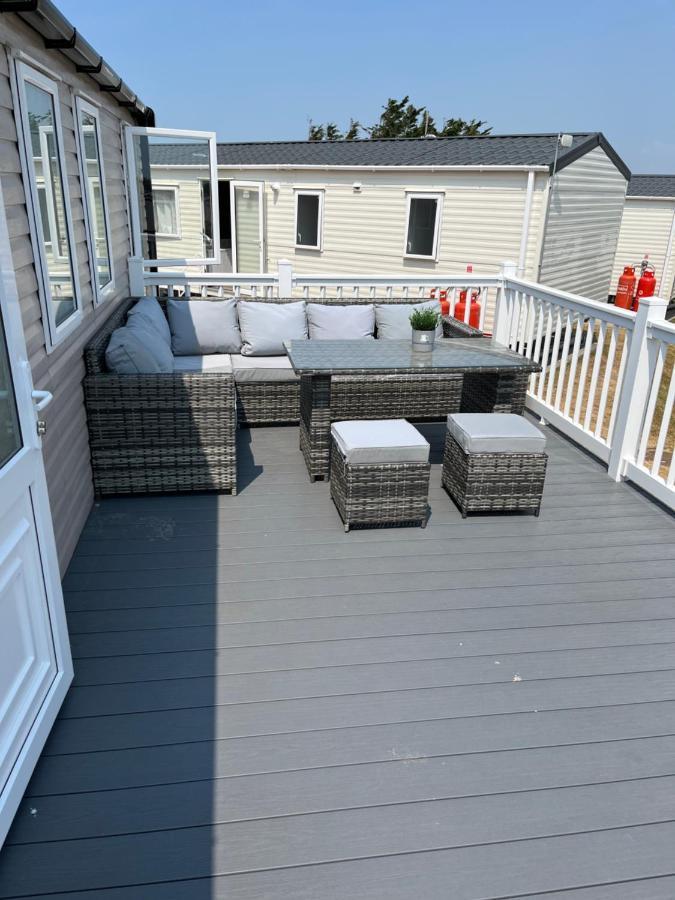 Beautiful Caravan In Trecco Bay! 74 Sycomore Bridgend  Luaran gambar